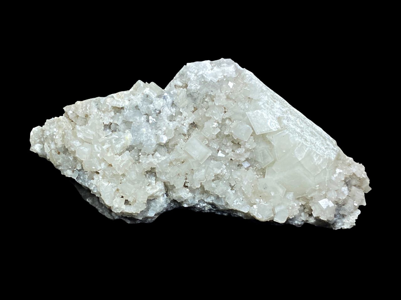ncat AU002 Dolomite, Iron Duke Quarry, Whyalla, South Australia The